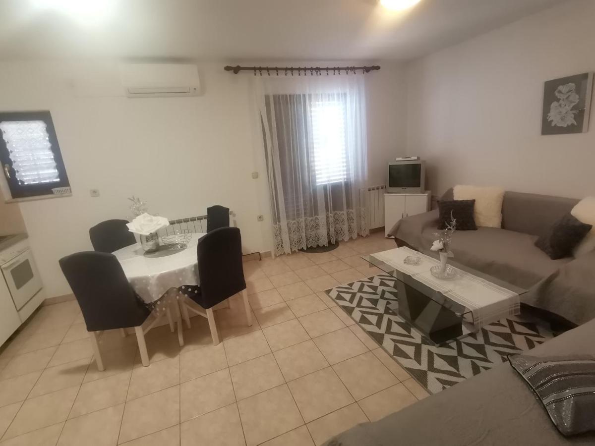 Apartments Petrica マリンスカ エクステリア 写真